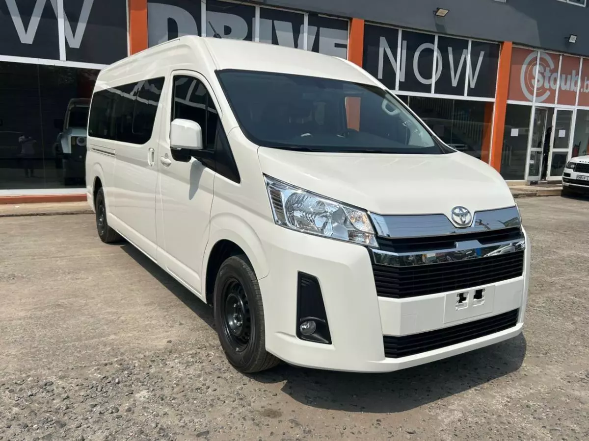 Toyota Hiace   - 2024