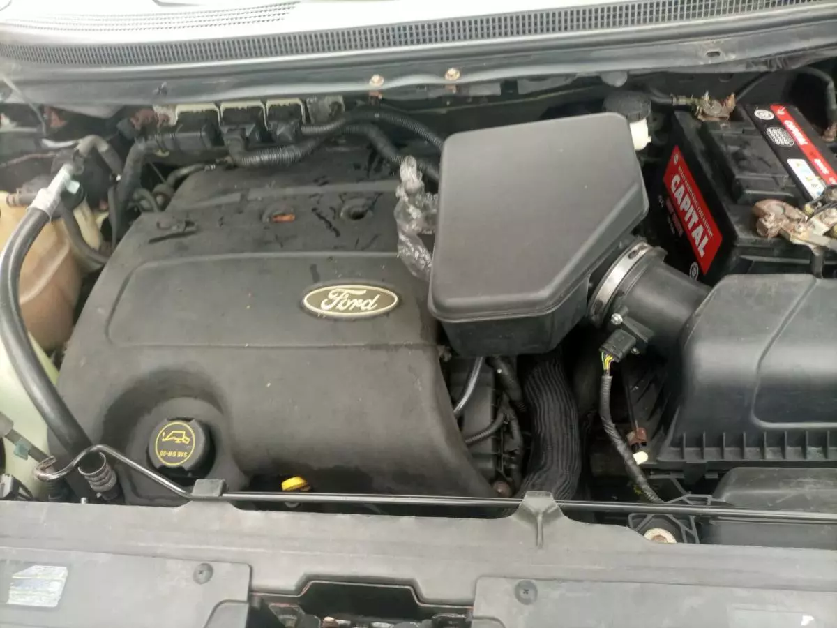 Ford Edge - 2013