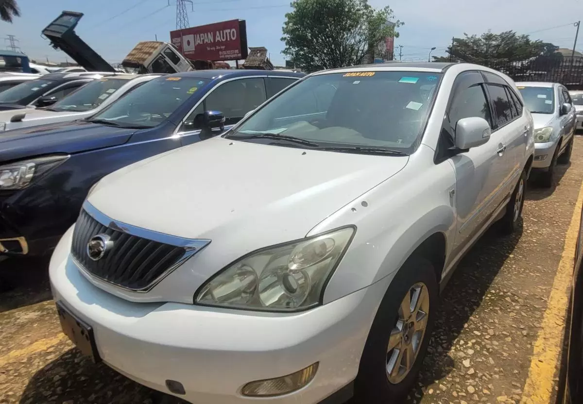 Toyota Harrier   - 2009