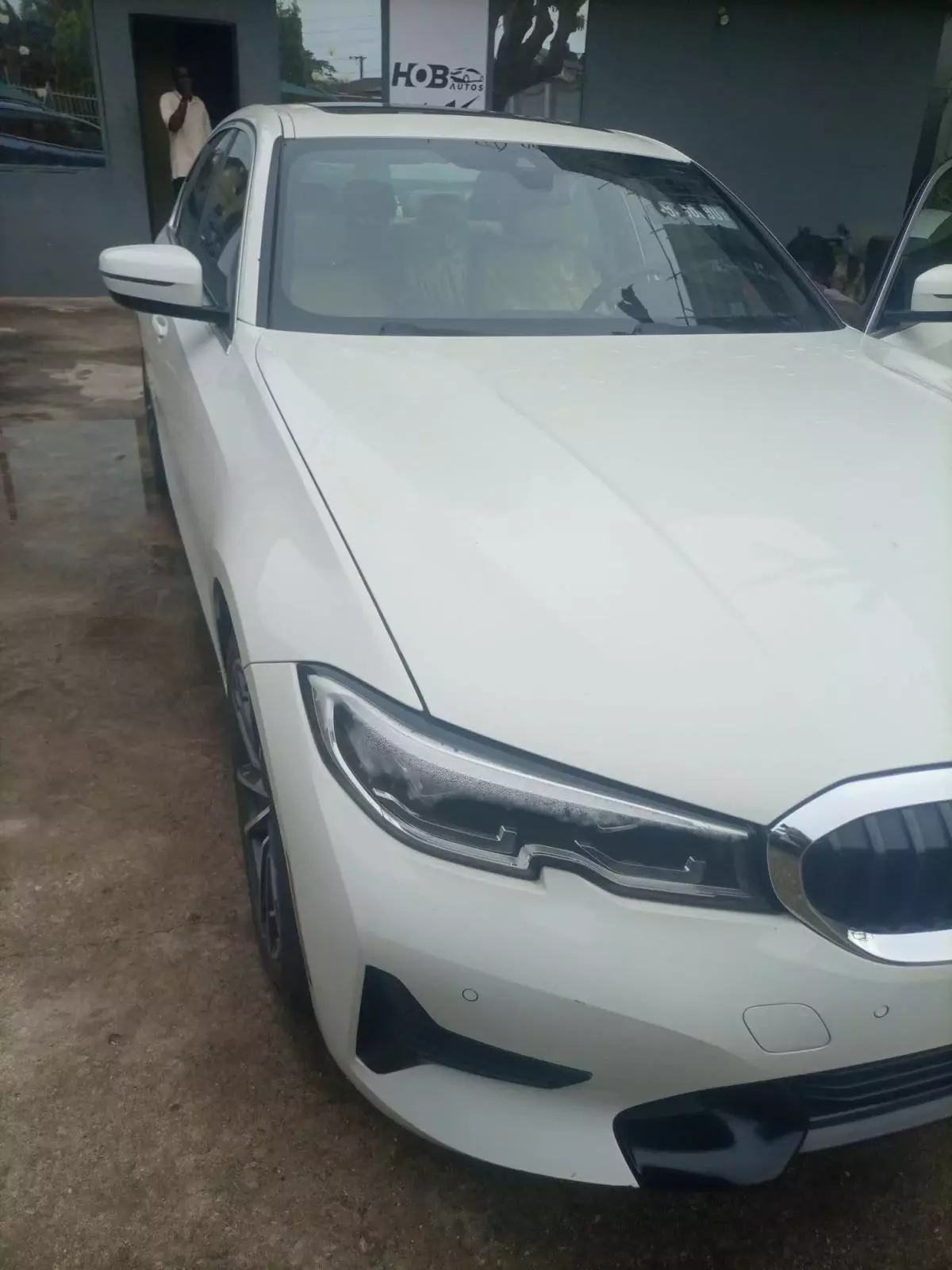 BMW 330i   - 2020