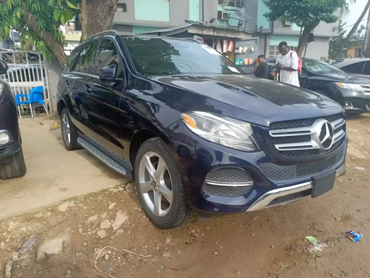 Mercedes-Benz GLE 350   - 2018