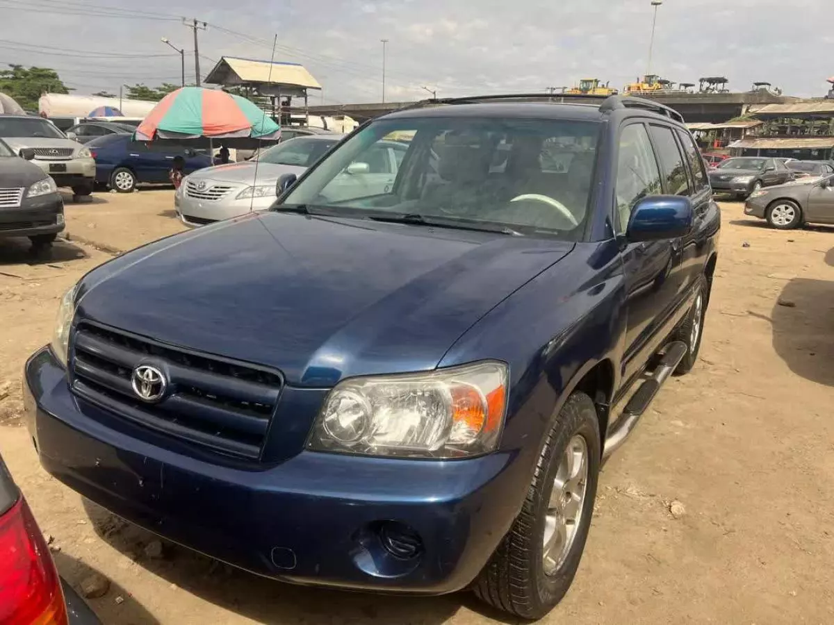 Toyota Highlander   - 2005