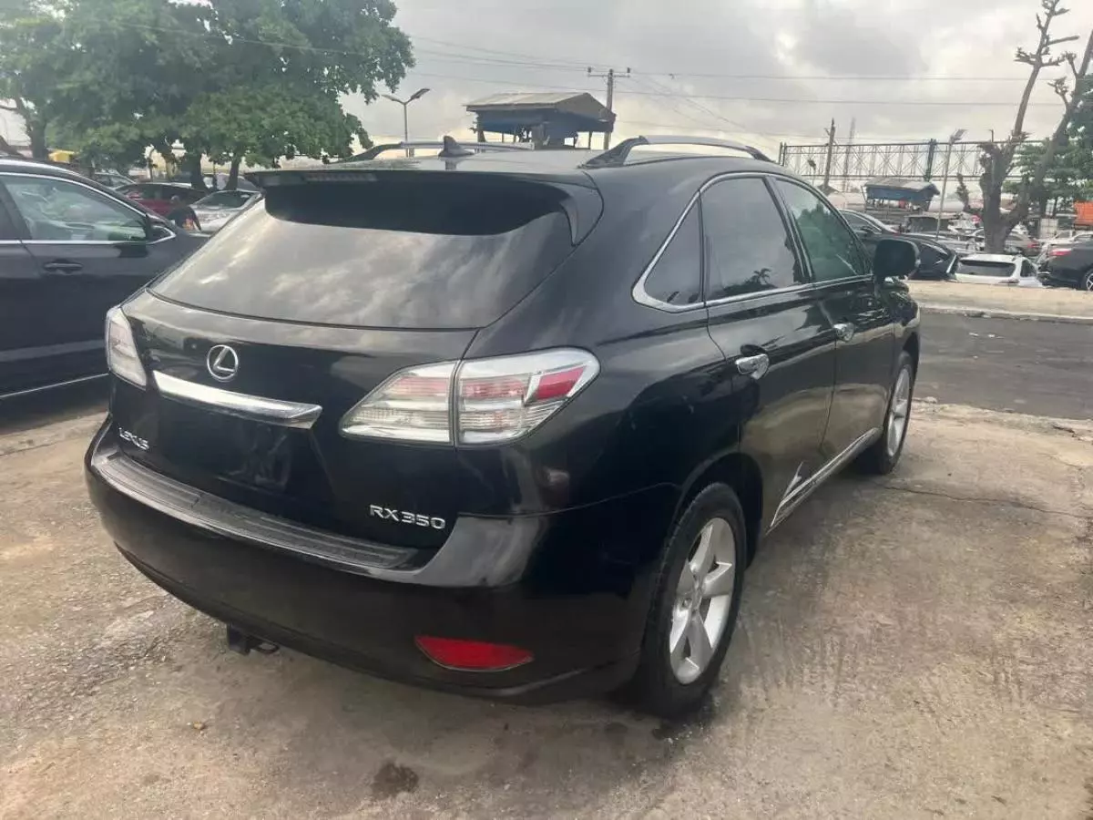 Lexus RX 350   - 2010