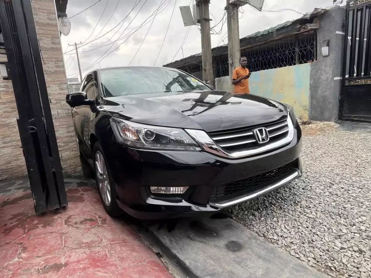 Honda Accord   - 2014