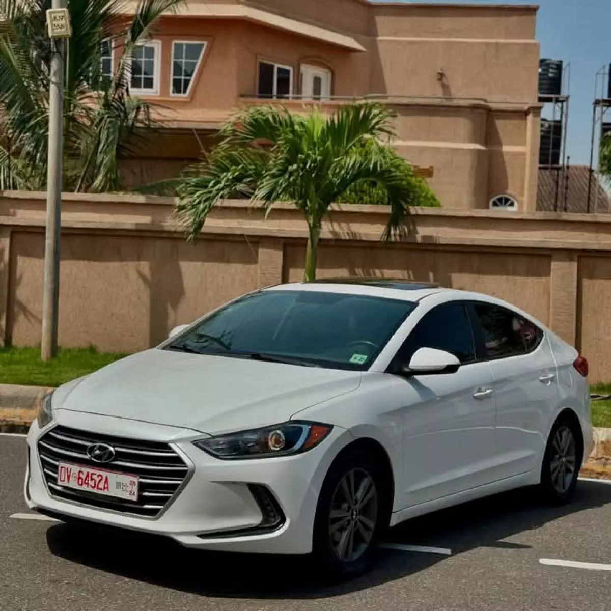 Hyundai Elantra   - 2017