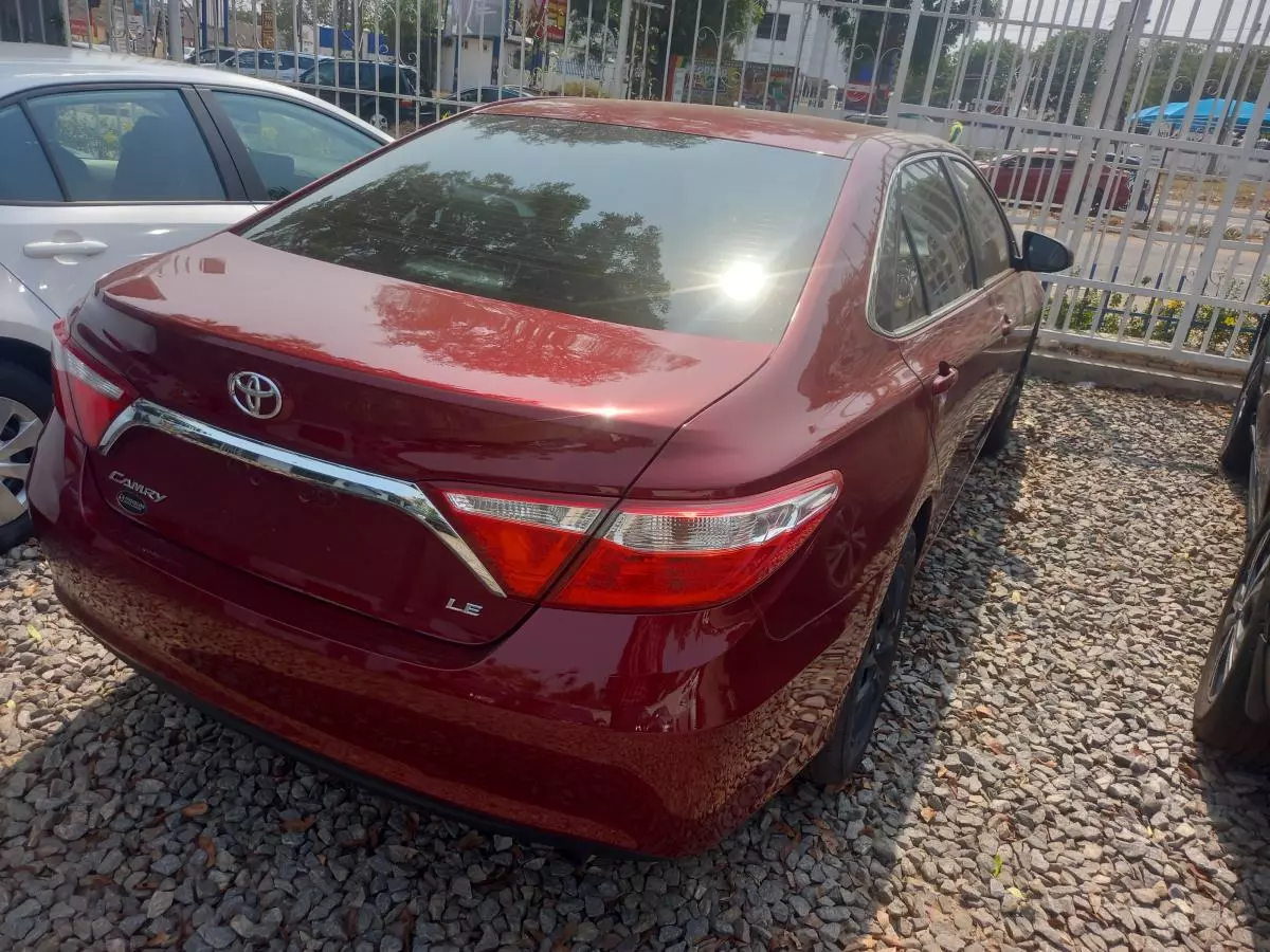 Toyota Camry   - 2015