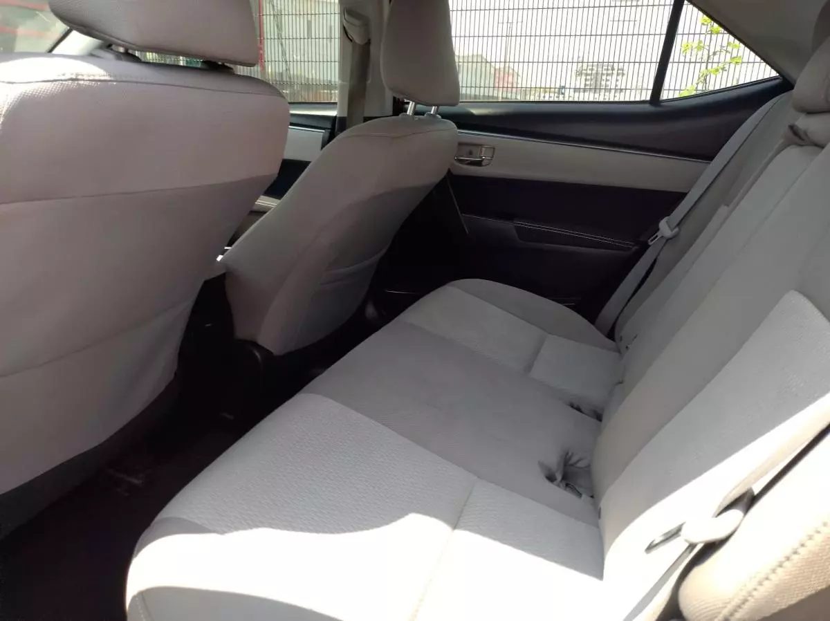 Toyota Corolla - 2015
