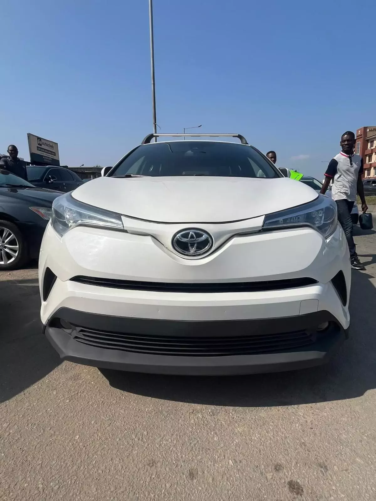 Toyota C-HR   - 2019