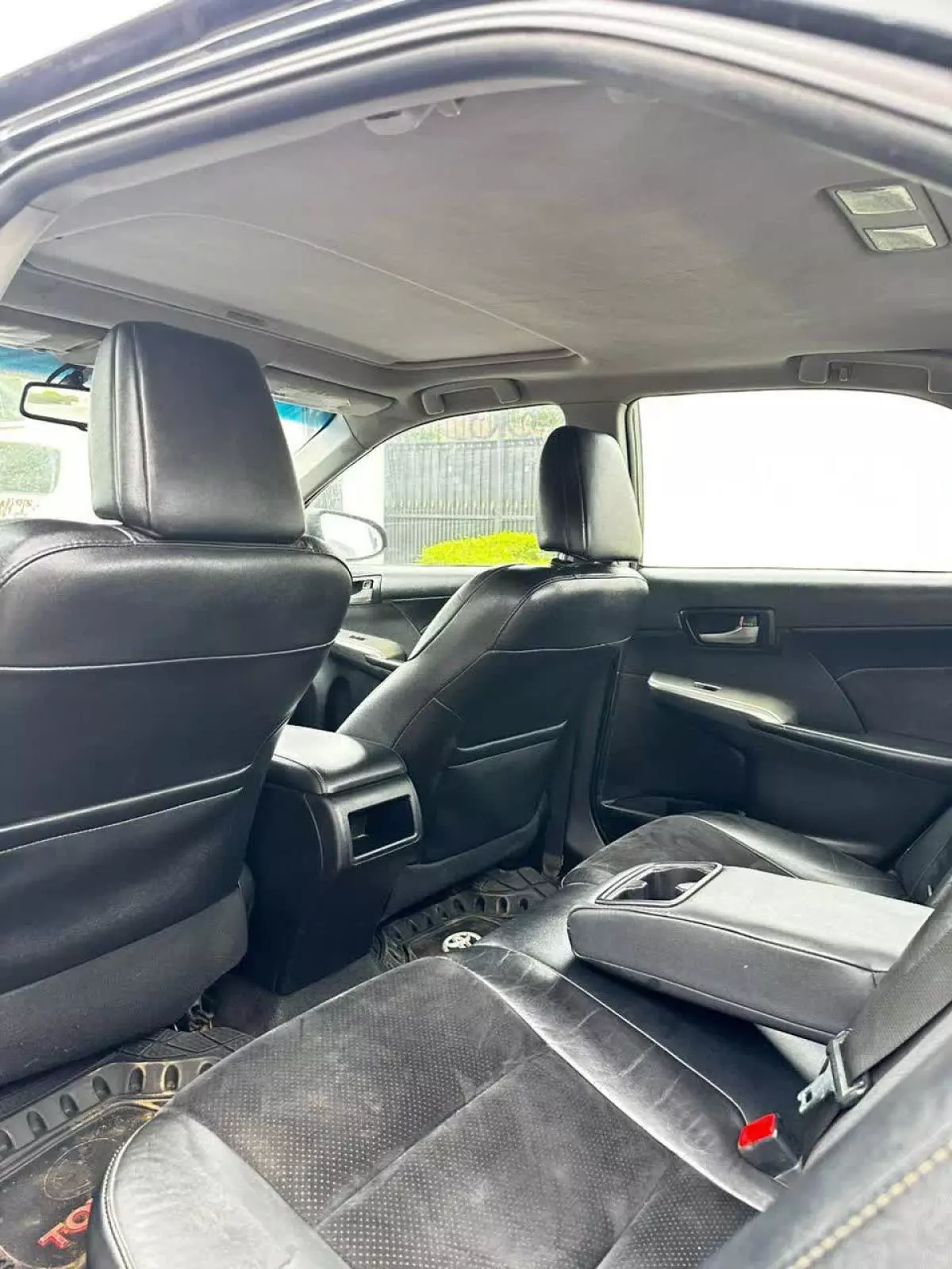 Toyota Camry - 2013