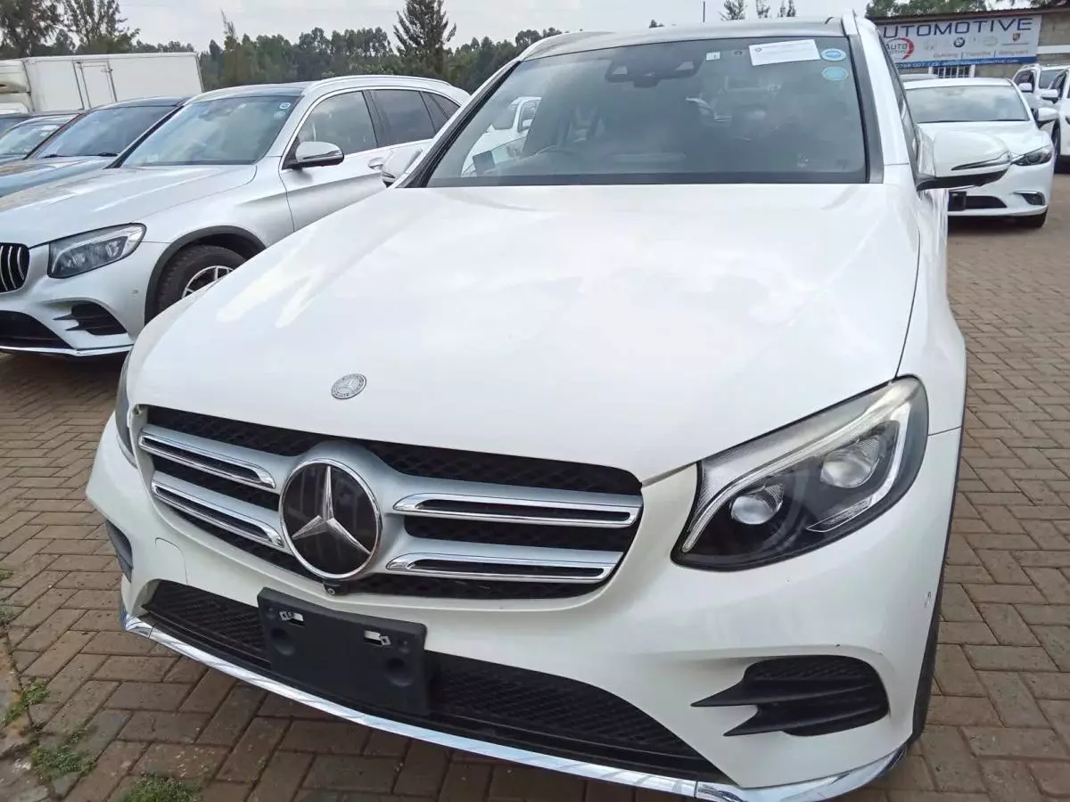 Mercedes-Benz GLC 250   - 2016