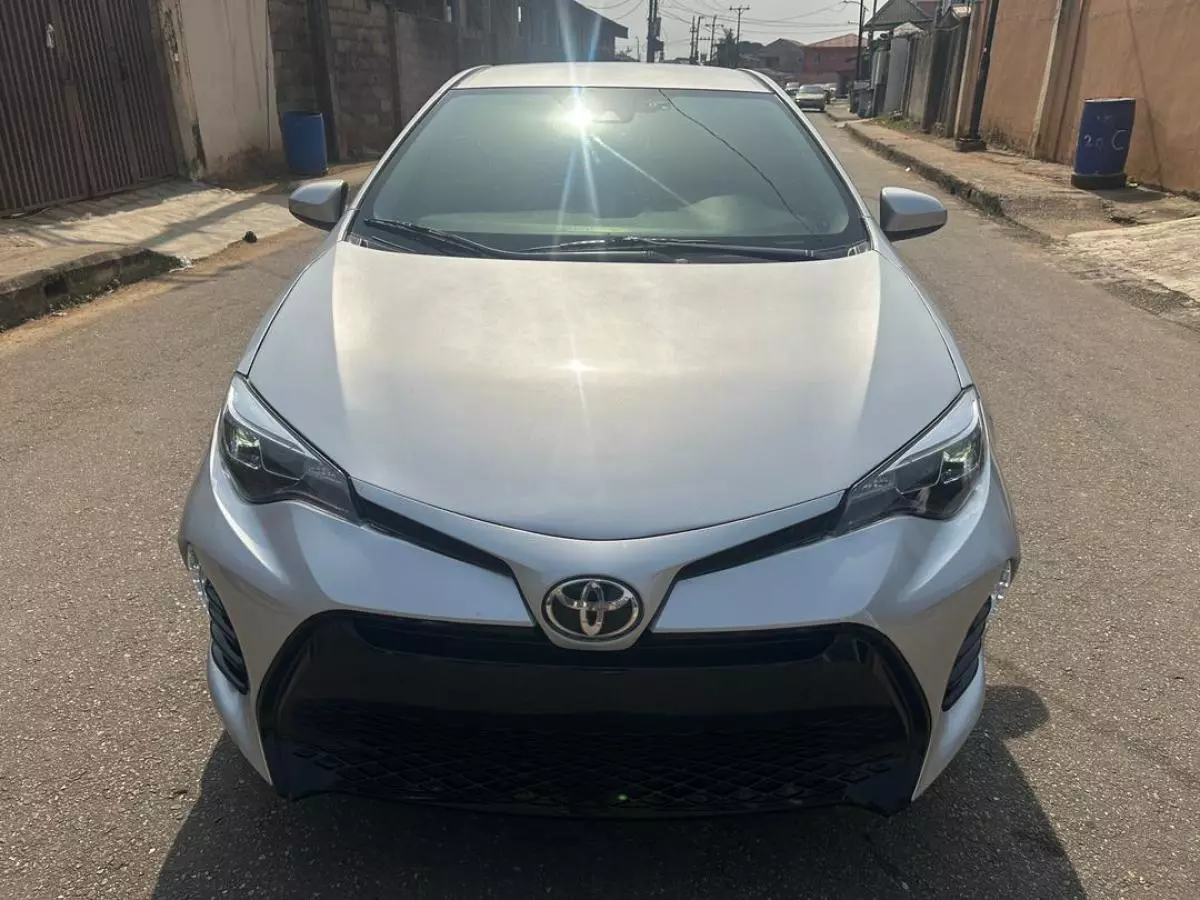 Toyota Corolla   - 2017