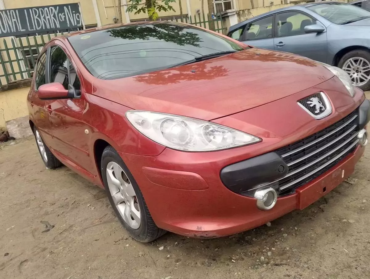 Peugeot 307   - 2008