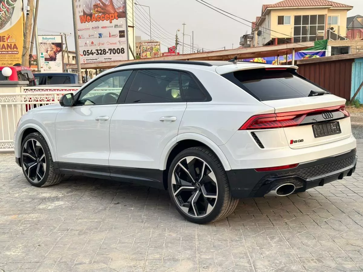 Audi Q8   - 2023