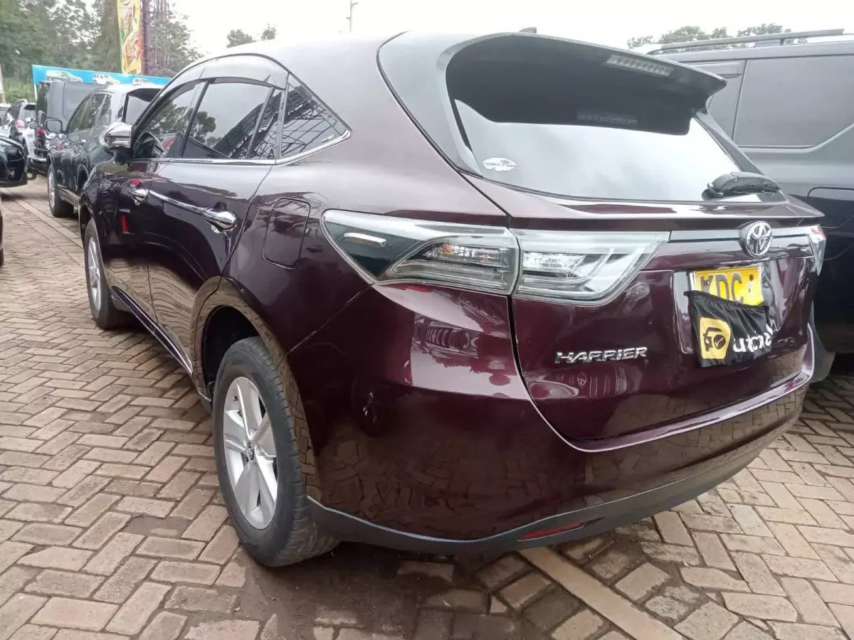 Toyota Harrier - 2015