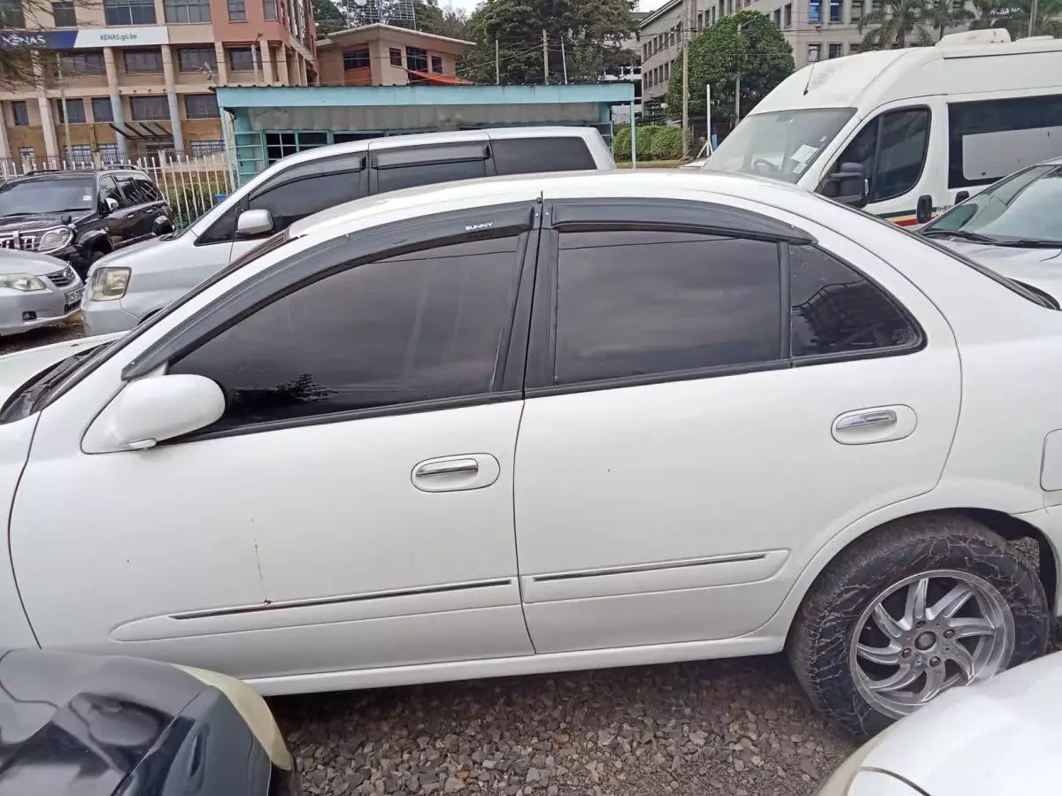 Nissan Sylphy   - 2001