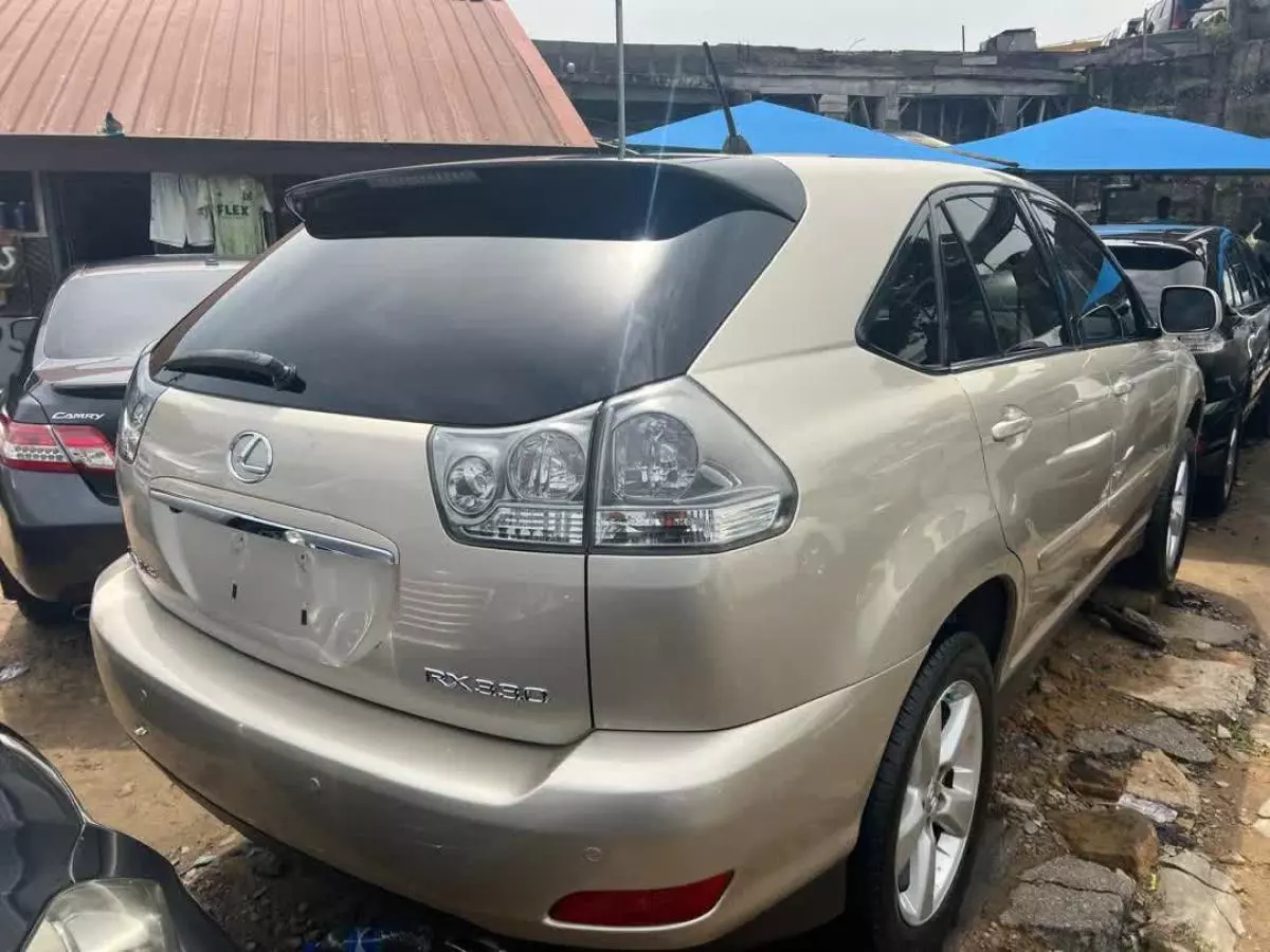 Lexus RX 330   - 2004