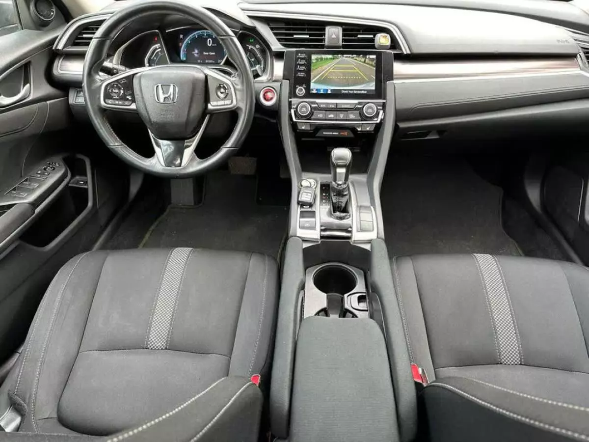 Honda Civic   - 2019