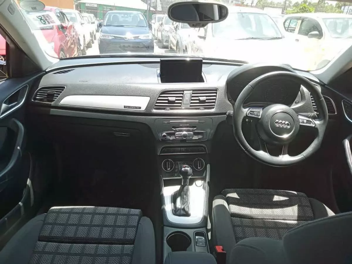 Audi Q3 - 2015