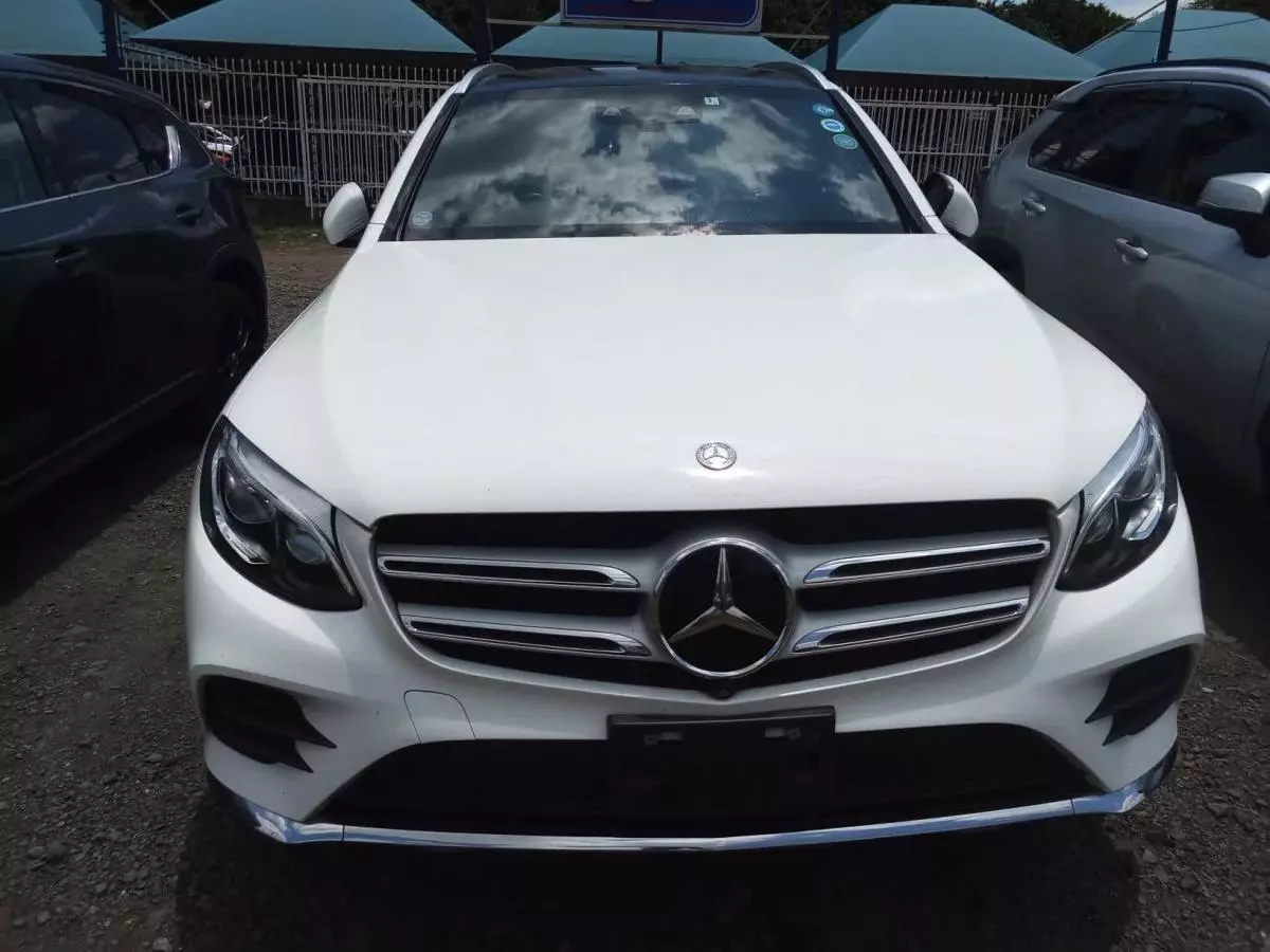 Mercedes-Benz GLC 250   - 2016