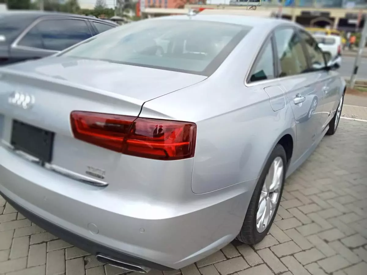 Audi A6   - 2017