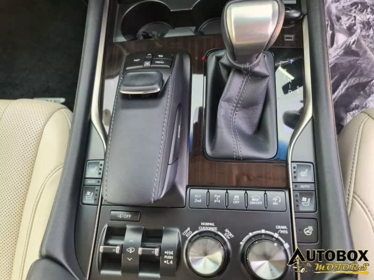 Lexus LX 570 - 2015