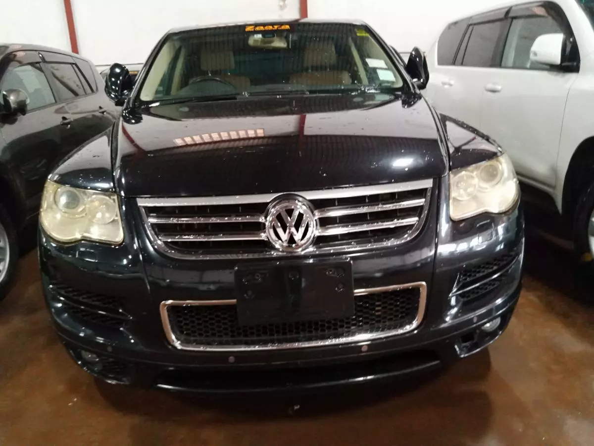 Volkswagen Touareg   - 2009