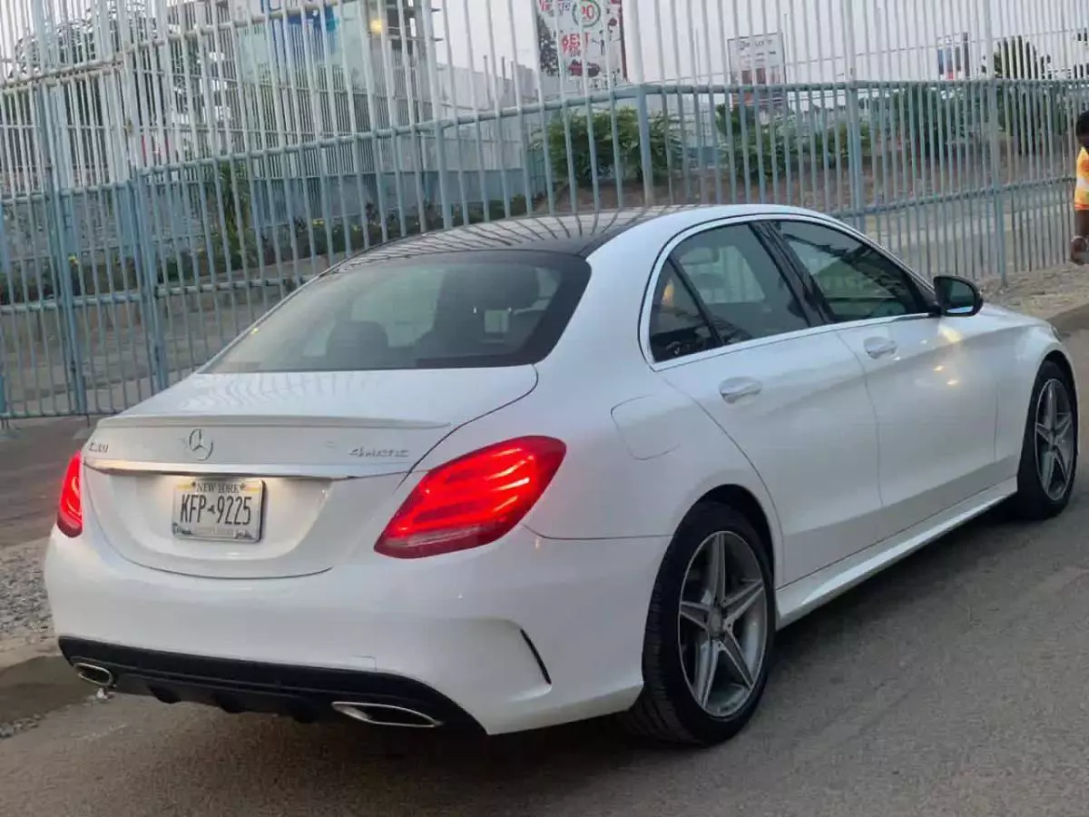 Mercedes-Benz C 300 - 2017