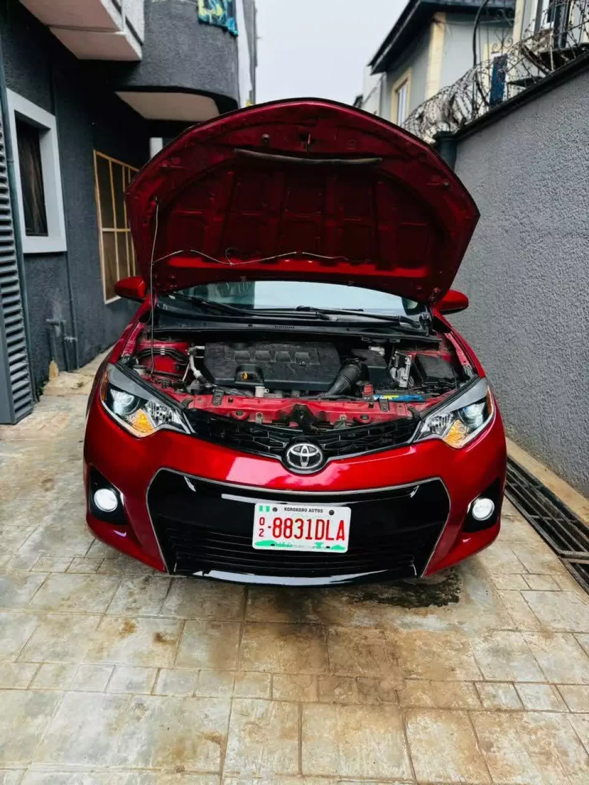 Toyota Corolla   - 2014