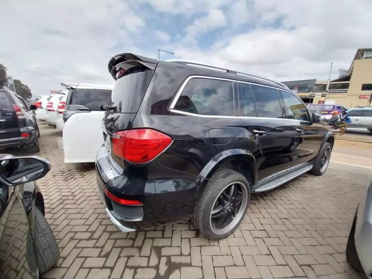 Mercedes-Benz GLA 250   - 2016