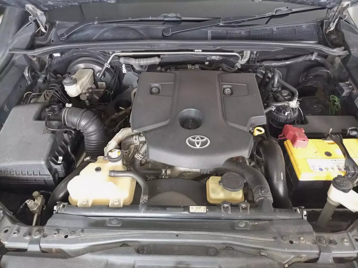 Toyota Hilux Revo  - 2015