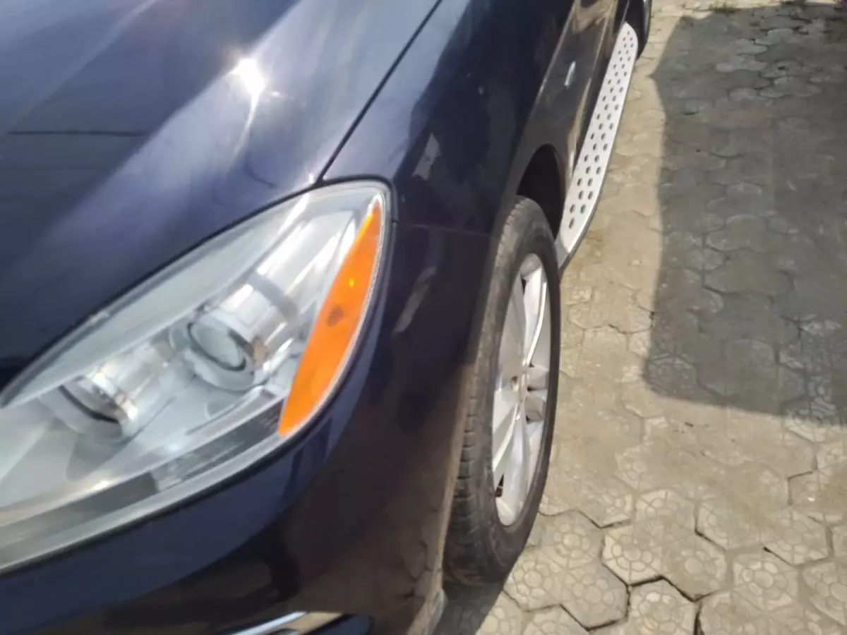 Mercedes-Benz ML 350 - 2012