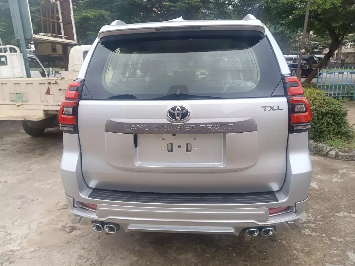 Toyota Land Cruiser Prado TX L   - 2022