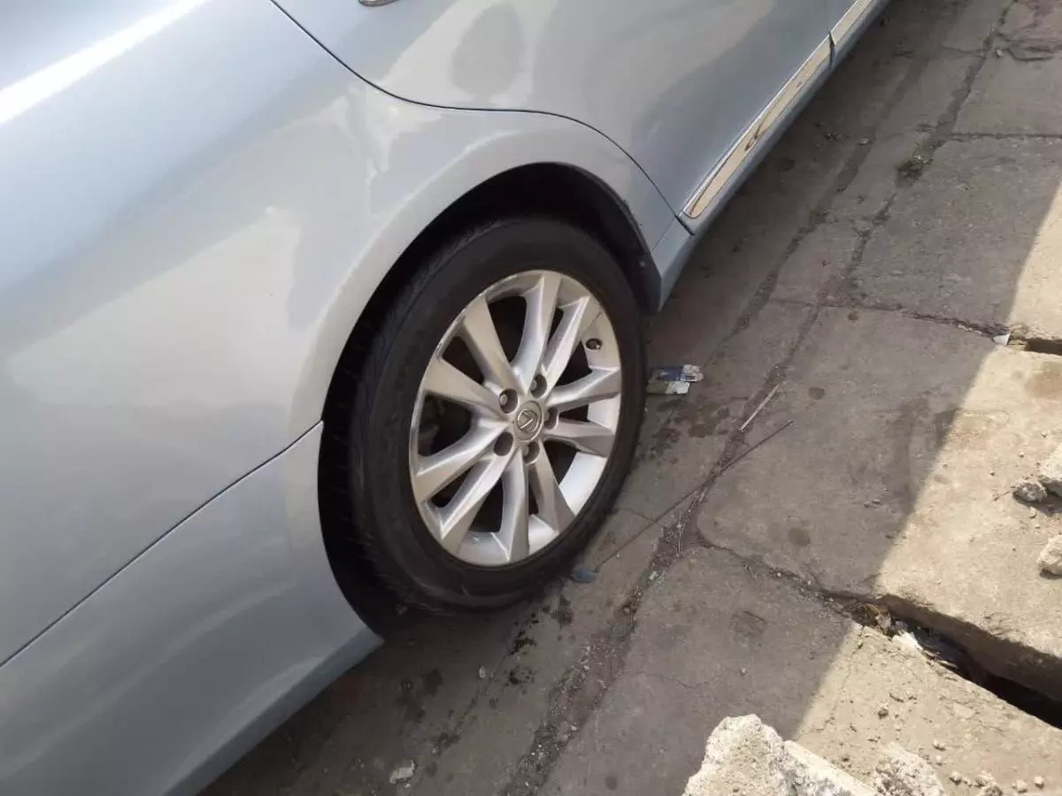 Lexus ES 350 - 2010
