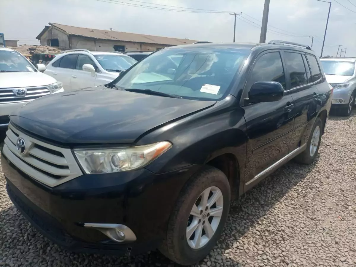 Toyota Highlander - 2012