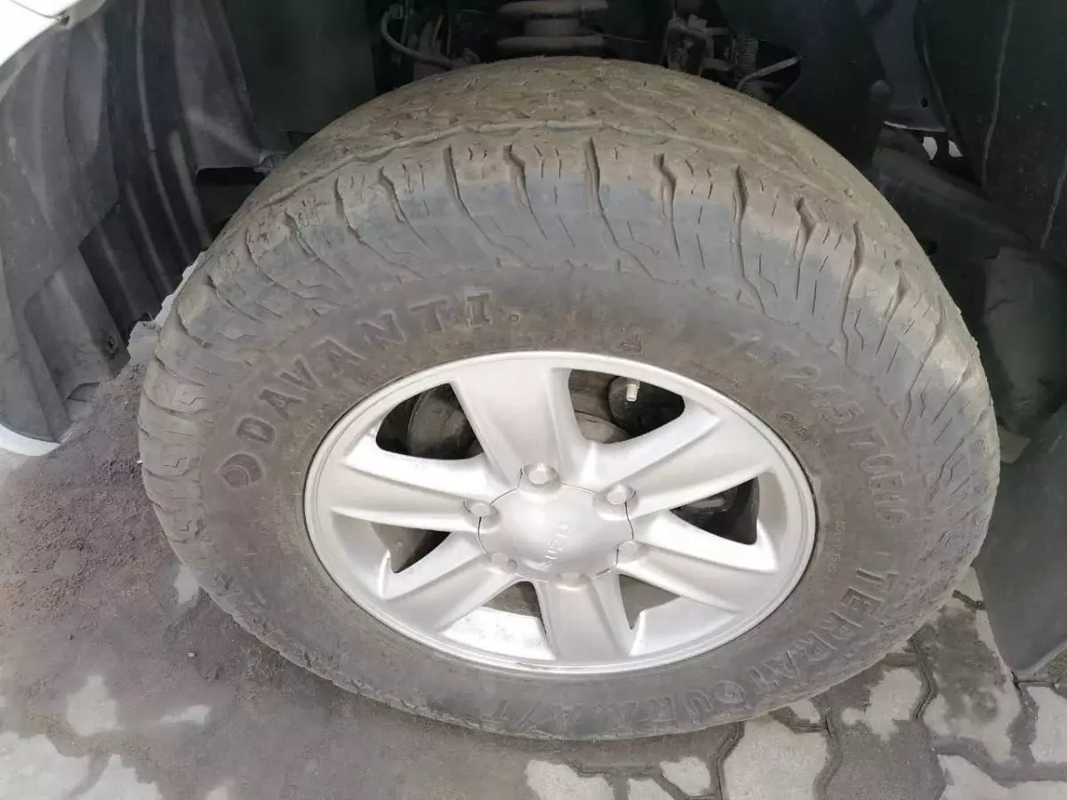 Isuzu D-Max - 2015