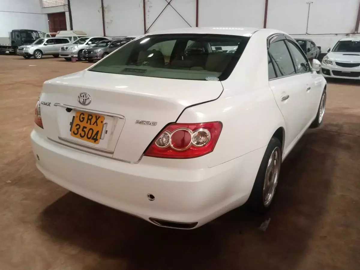 Toyota Mark X   - 2009