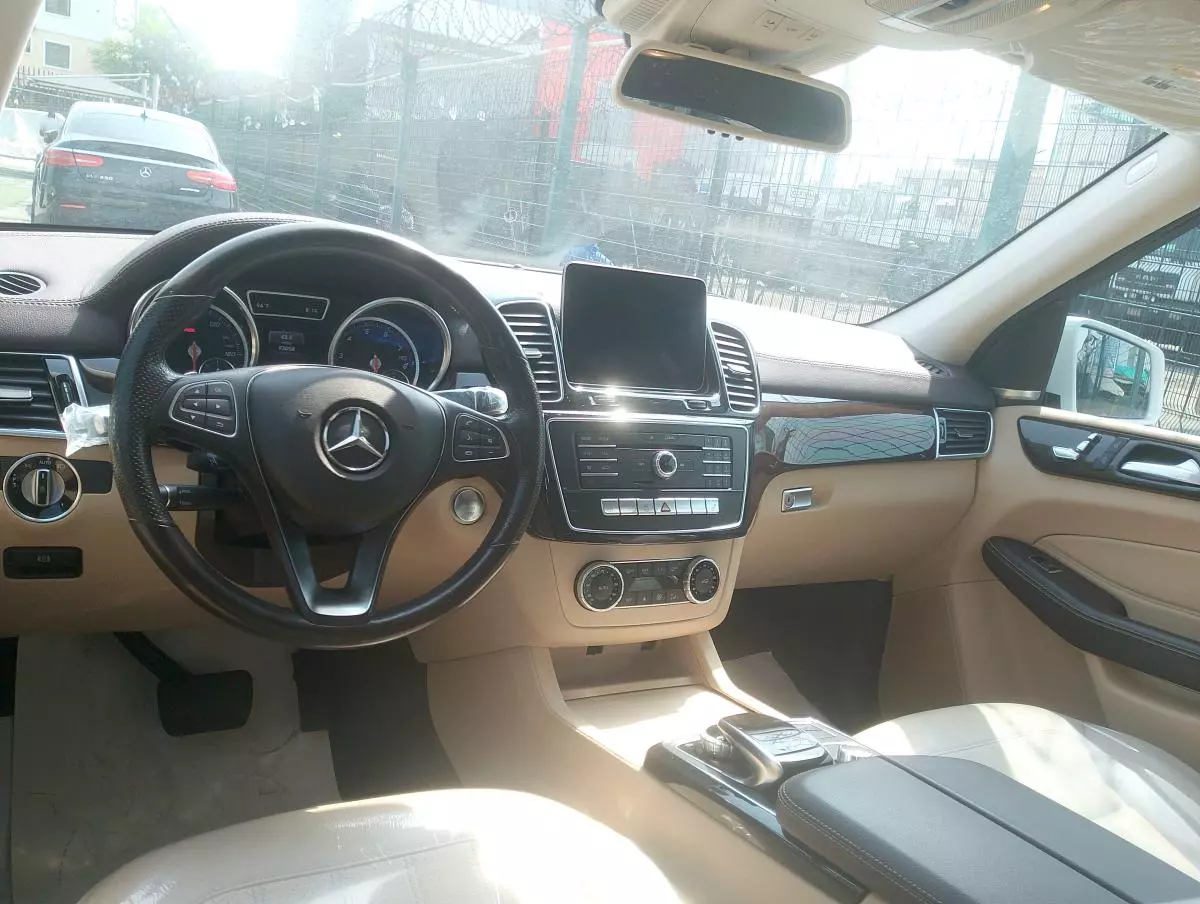 Mercedes-Benz GLE 350   - 2018