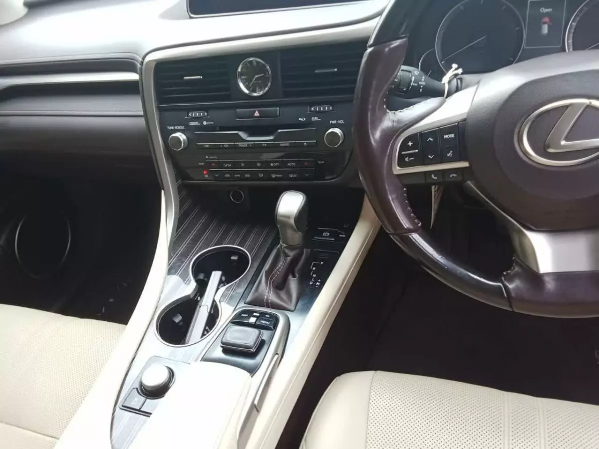 Lexus RX 200t   - 2016