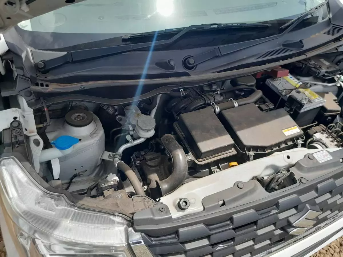 SUZUKI Wagon R - 2015
