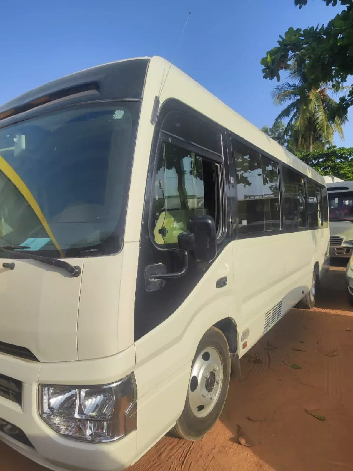 Toyota Coaster   - 2018