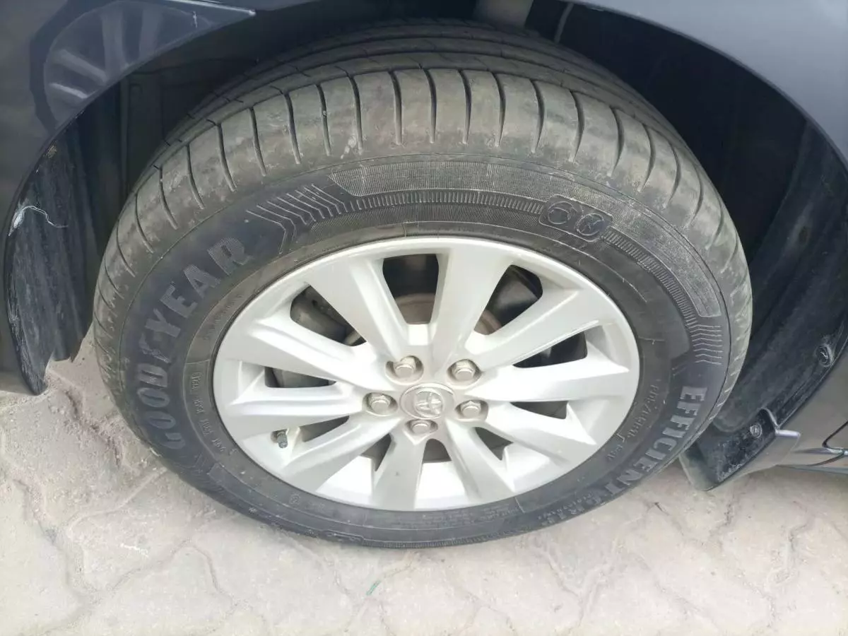 Toyota Premio  - 2015