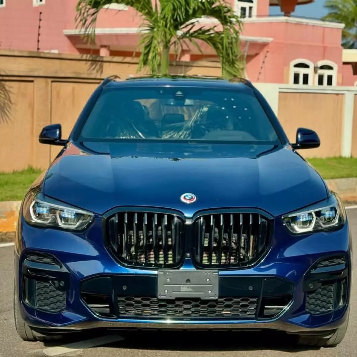 BMW X5 M   - 2023