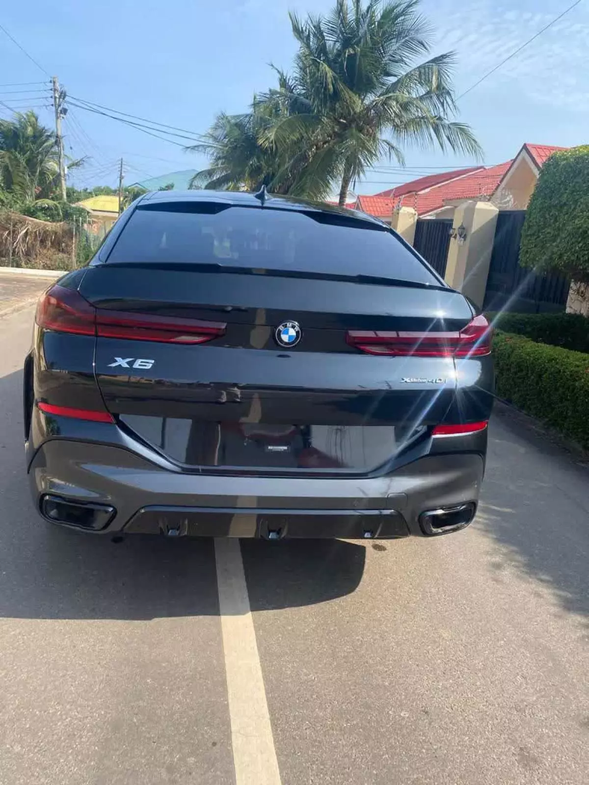 BMW X6   - 2021