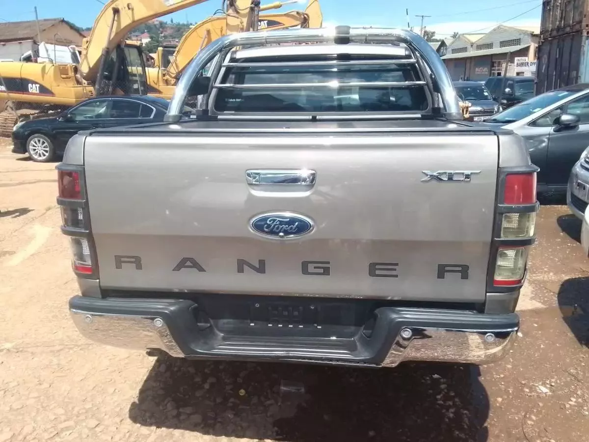Ford Ranger - 2015