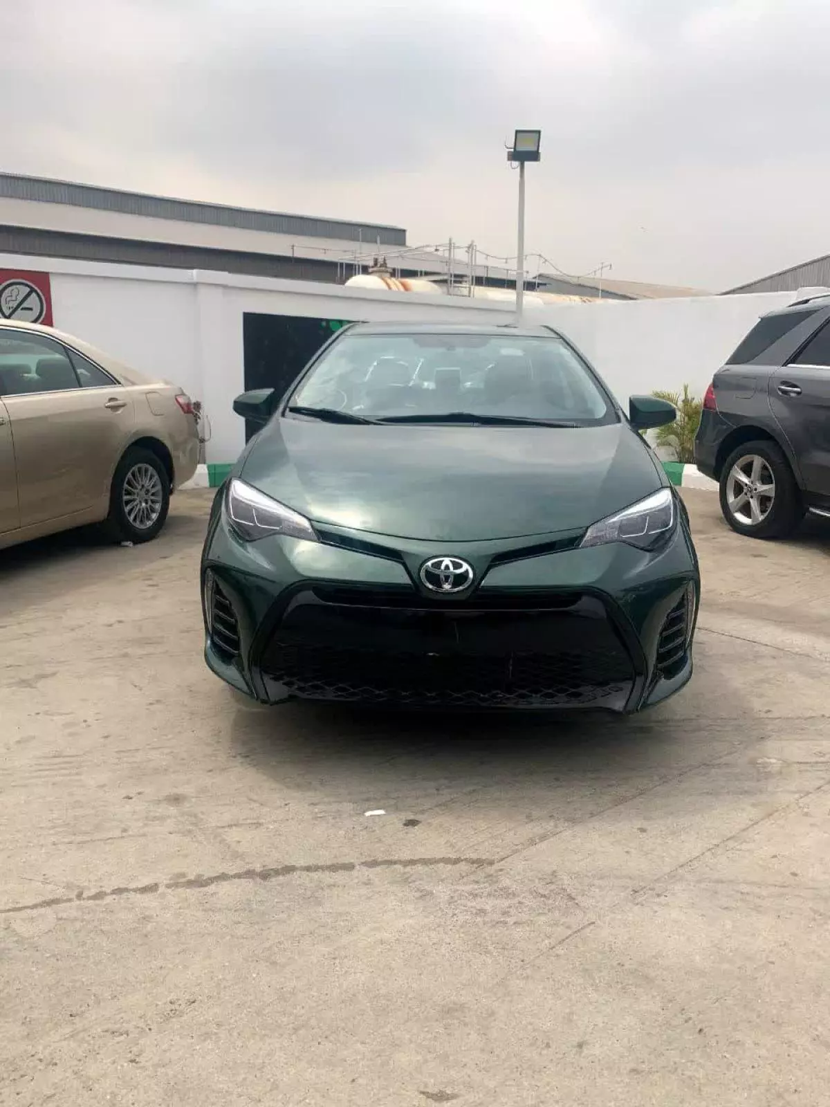 Toyota Corolla   - 2015