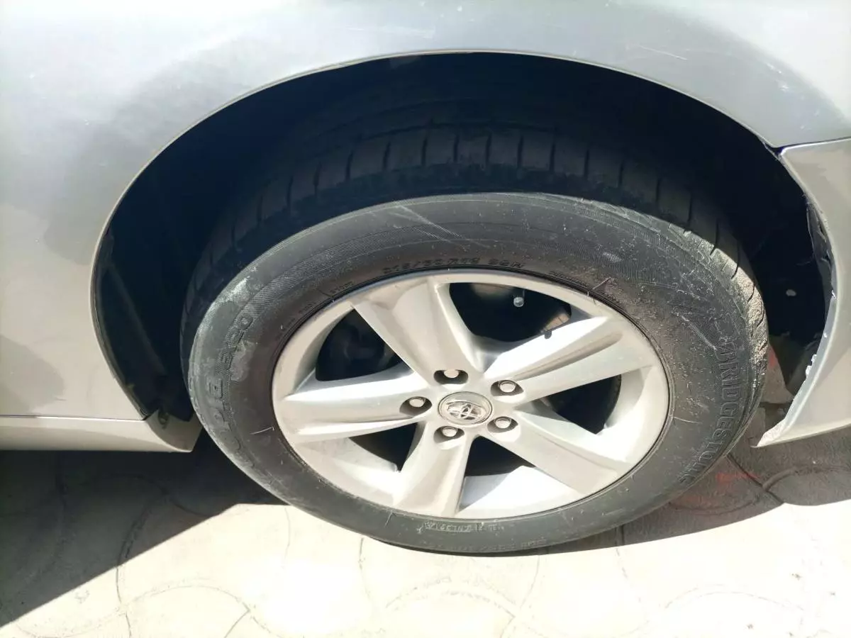 Toyota Mark X - 2011