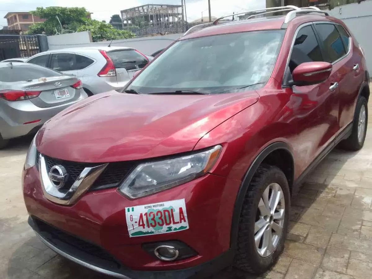 Nissan Rogue   - 2015