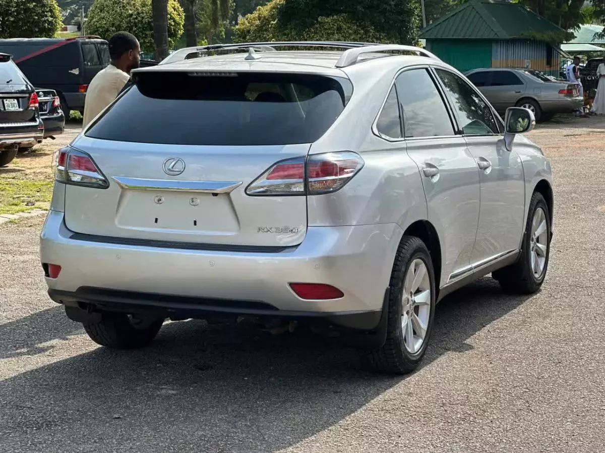 Lexus RX 350   - 2012