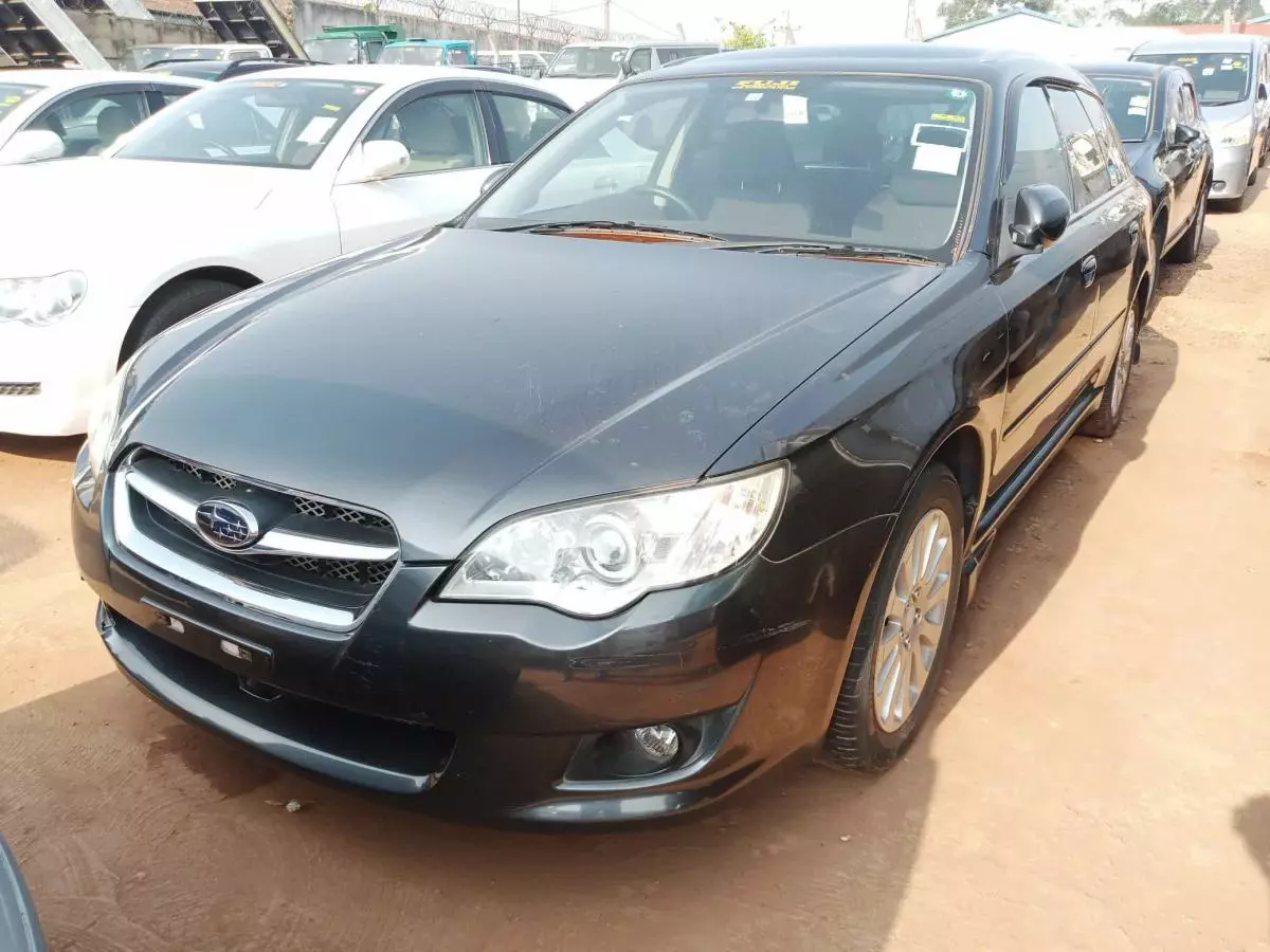 Subaru Legacy - 2008