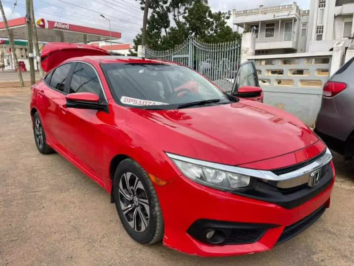 Honda Civic   - 2016